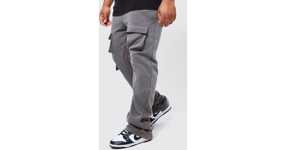 BoohooMAN Plus Stacked Flare Gusset Cargo Jogger in Gray for Men | Lyst