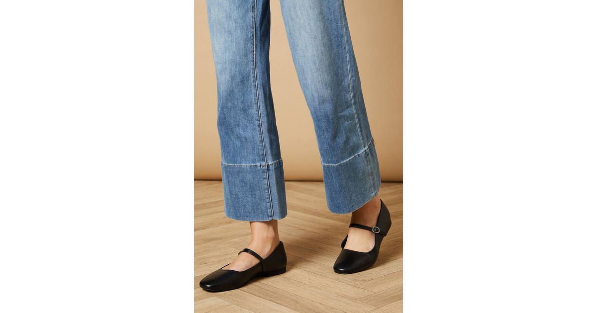 3D Floral Square Toe Mary Jane Ballet Flats - Oasis Society