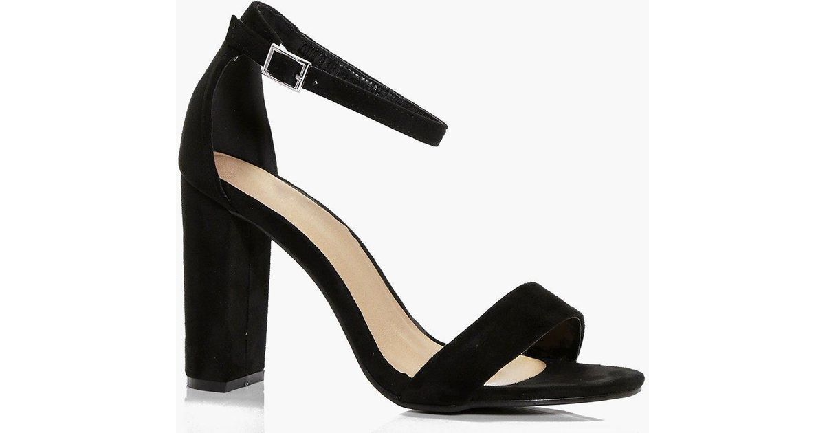 Boohoo Amy Block Heel Two Part Shoe in 