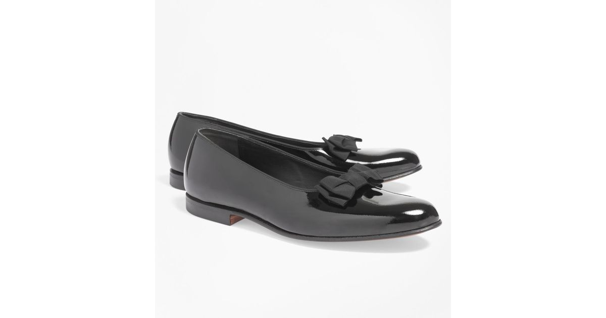 formal pumps with grosgrain ribbon bow