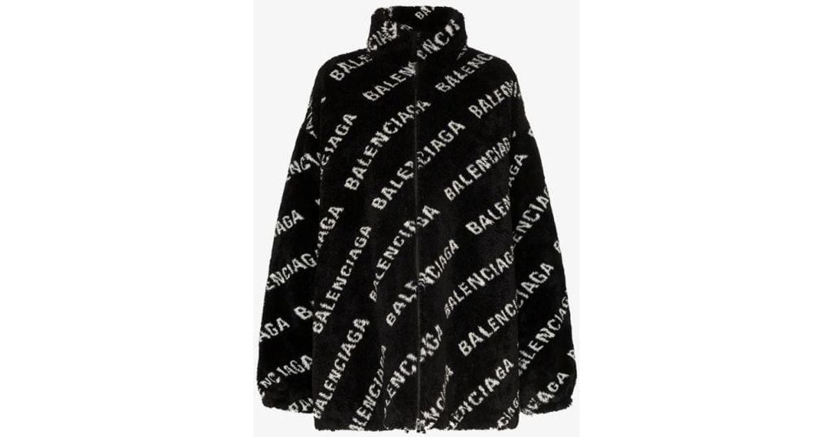 Balenciaga Oversized Logo Fleece Jacket in Black | Lyst Balenciaga Oversized Logo Fleece Jacket in Black | Lyst