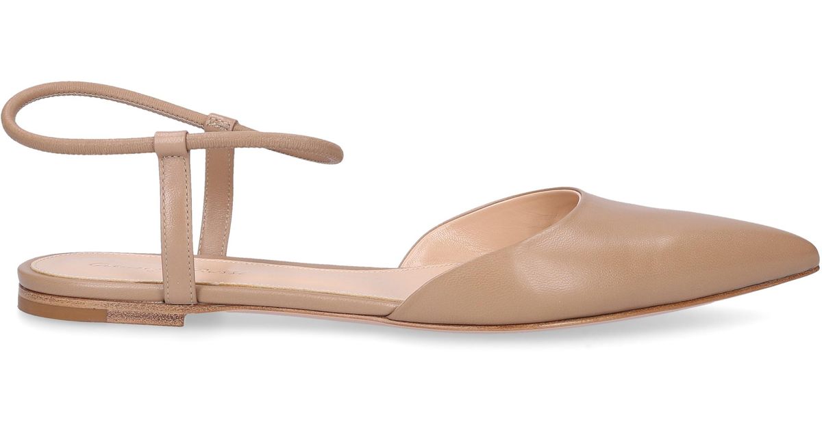 Gianvito Rossi Sandals Hedy Nappa Leather Beige in Natural - Lyst