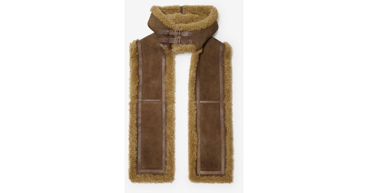 Burberry Hooded Shearling Scarf in Natural | Lyst UK Burberry Hooded Shearling Scarf in Natural | Lyst UK