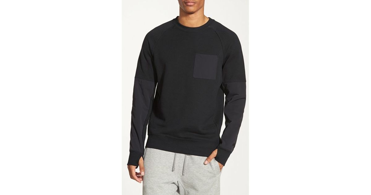 nike crew neck with pocket