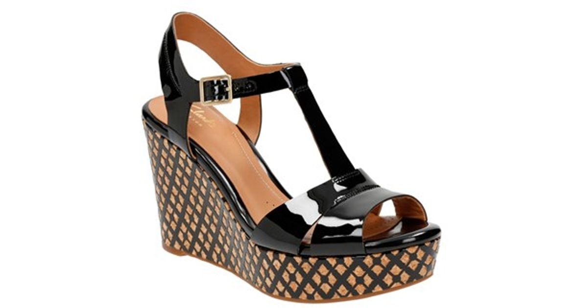 clarks black patent wedge sandals