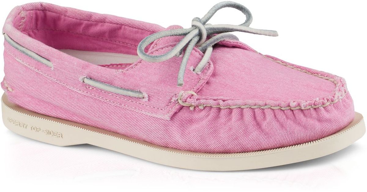 sperry x lace