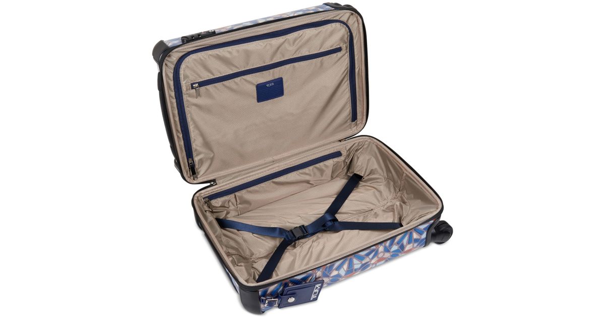 international carry on size 2016