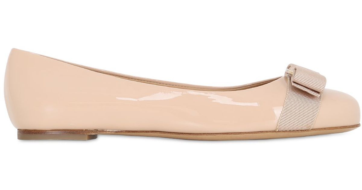 nude patent flat