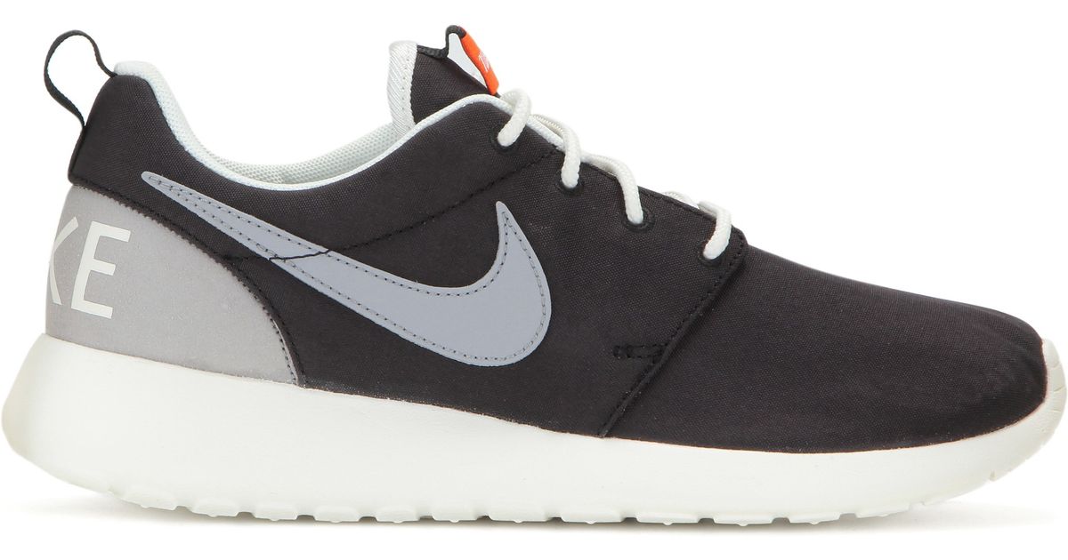roshe one retro