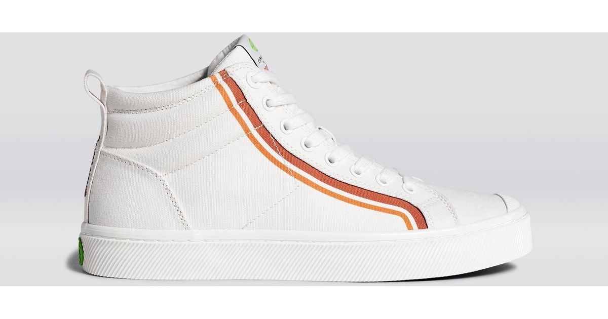 cariuma white canvas