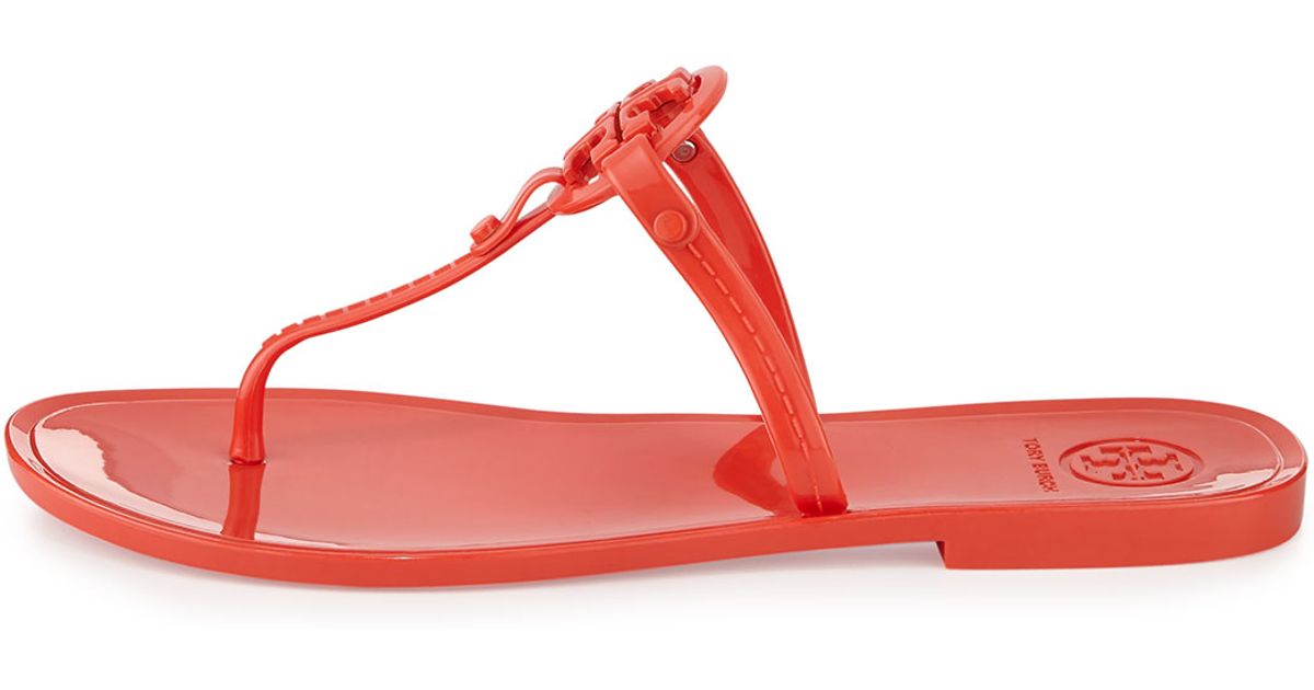 burch colori logo jelly sandal in poppy lyst burch colori logo jelly sandal in poppy lyst