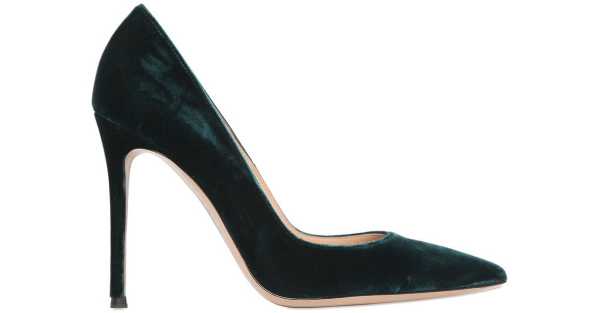 forest green pumps