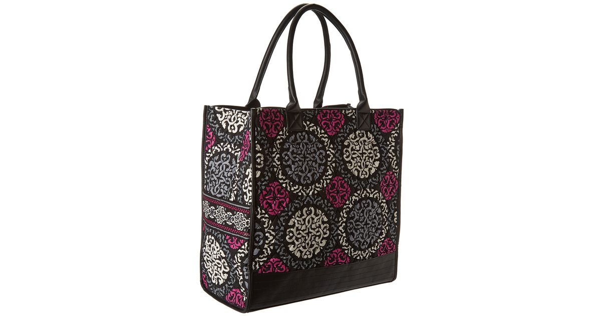 vera bradley boxy tote