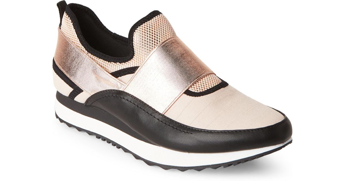 steve madden gold tennis shoes