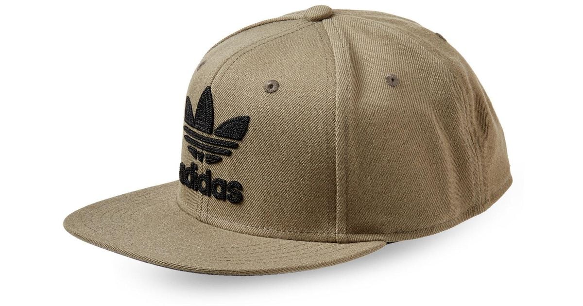 adidas trefoil chain snapback cap