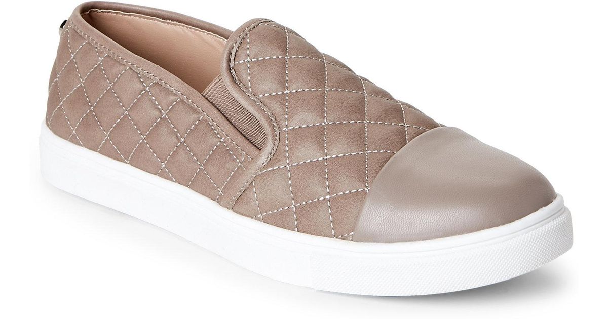 steve madden quilted slip on