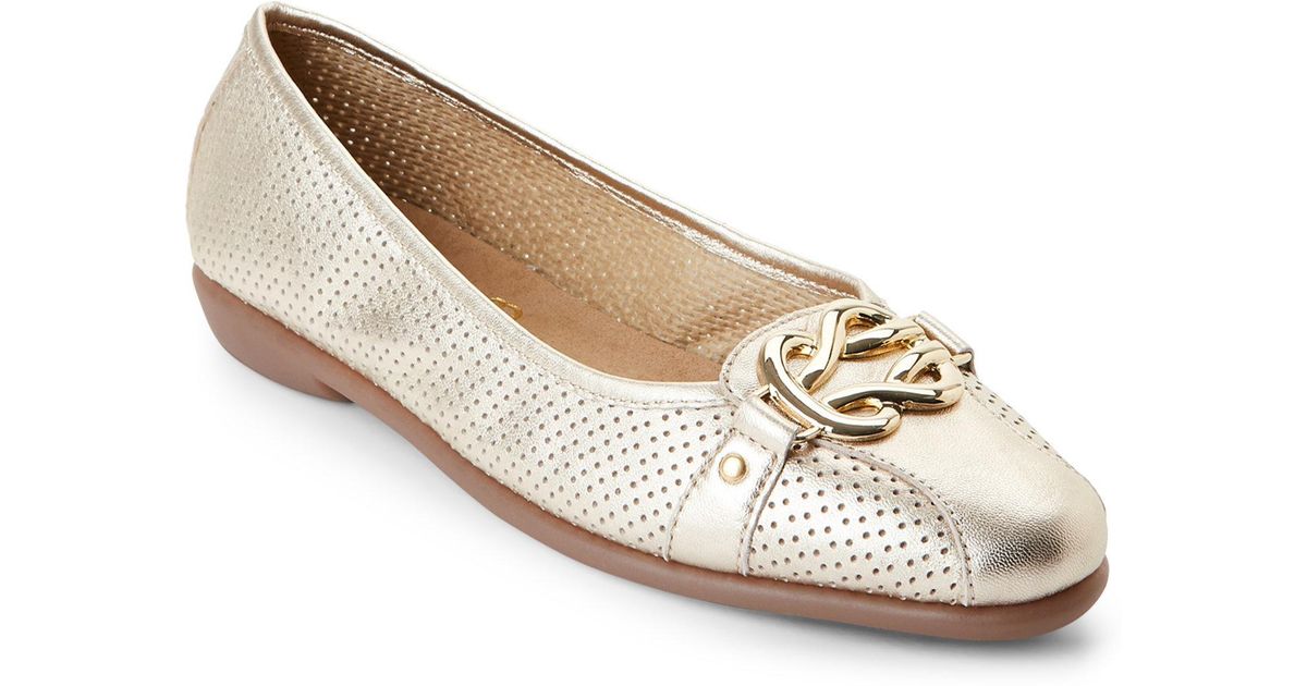 aerosoles stitch n turn