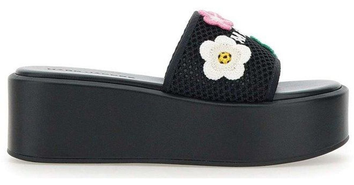 marc jacobs daisy sandals