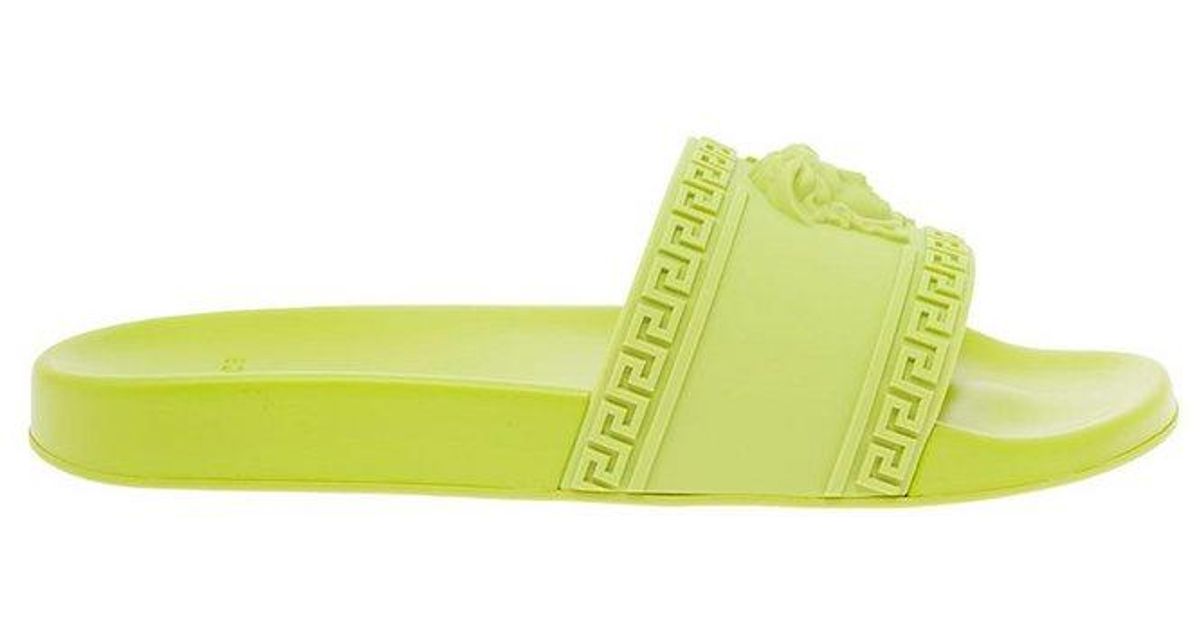 Versace Rubber Medusa Pool Slides in Green for Men Lyst