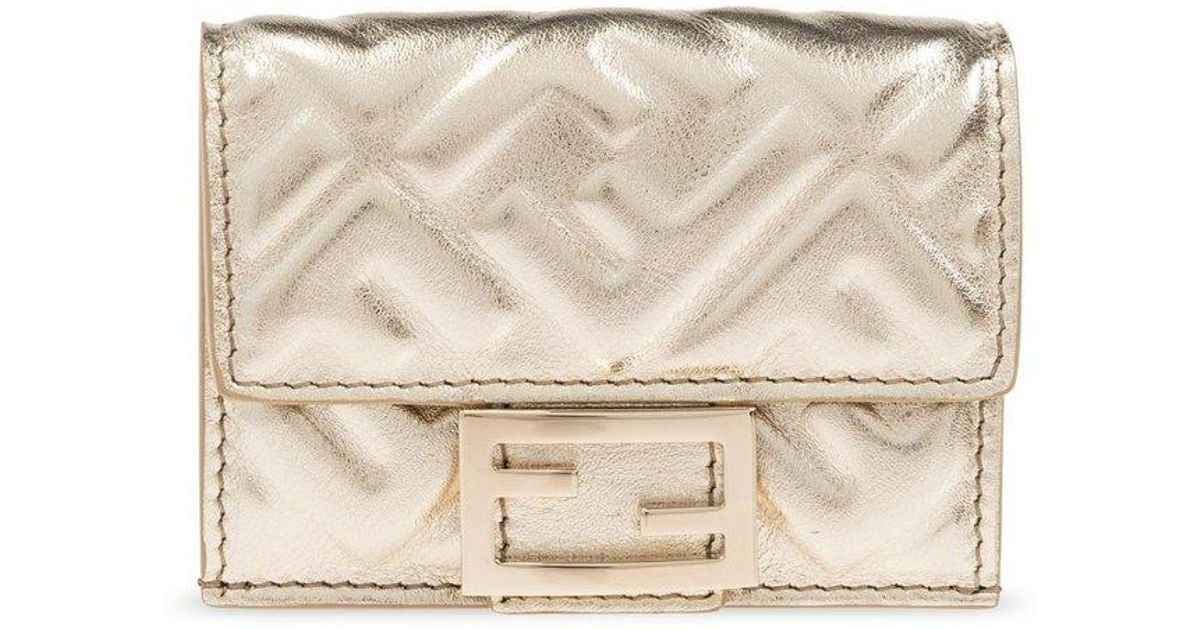 折りたたみ財布 FENDI  micro trifold baguette wallet in jacquard canvas Fendi Baguette Ff Micro Trifold Jacquard & Leather Wallet