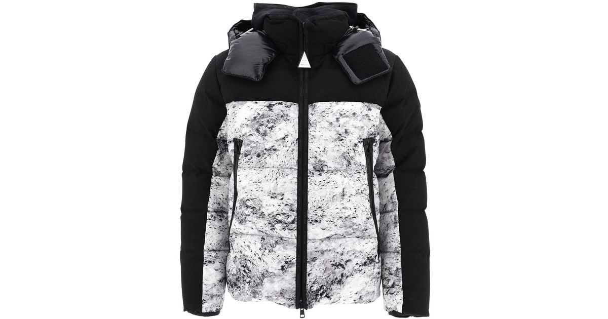 Moncler Synthetic Blanc Padded Down Jacket in Black for Men | Lyst