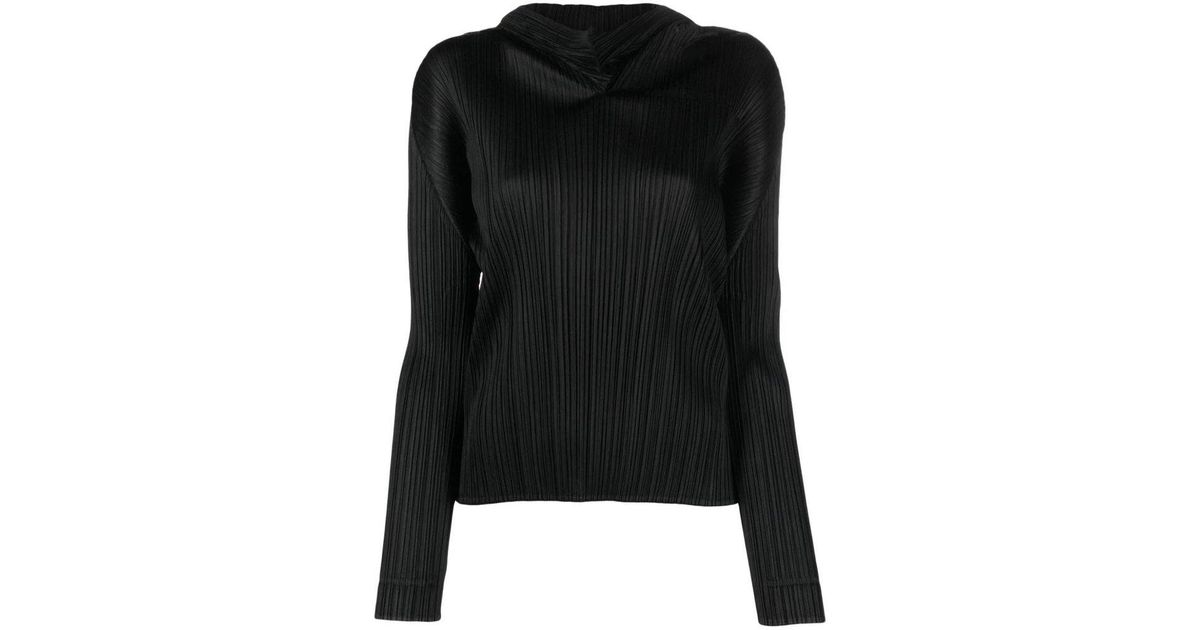Pleated long deals sleeve hoodie