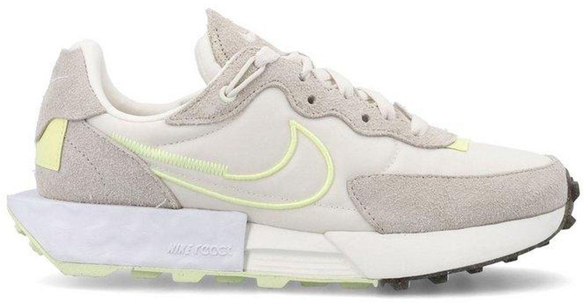 outlet nike cerca de mi