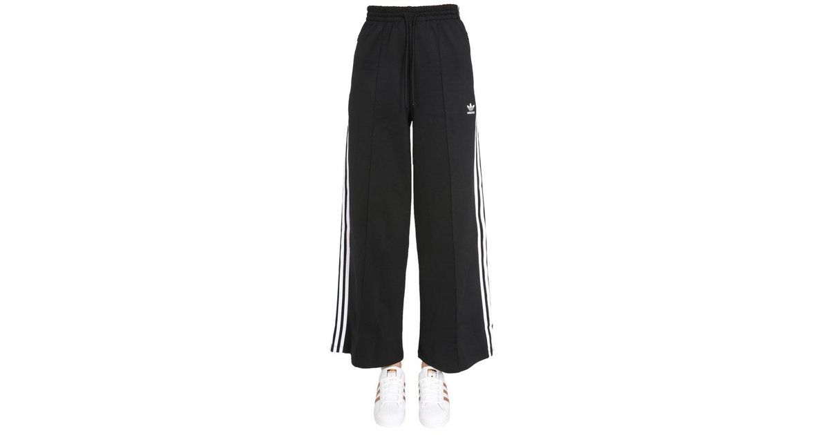 adidas Originals Relaxed Pants in Black | Lyst Canada
