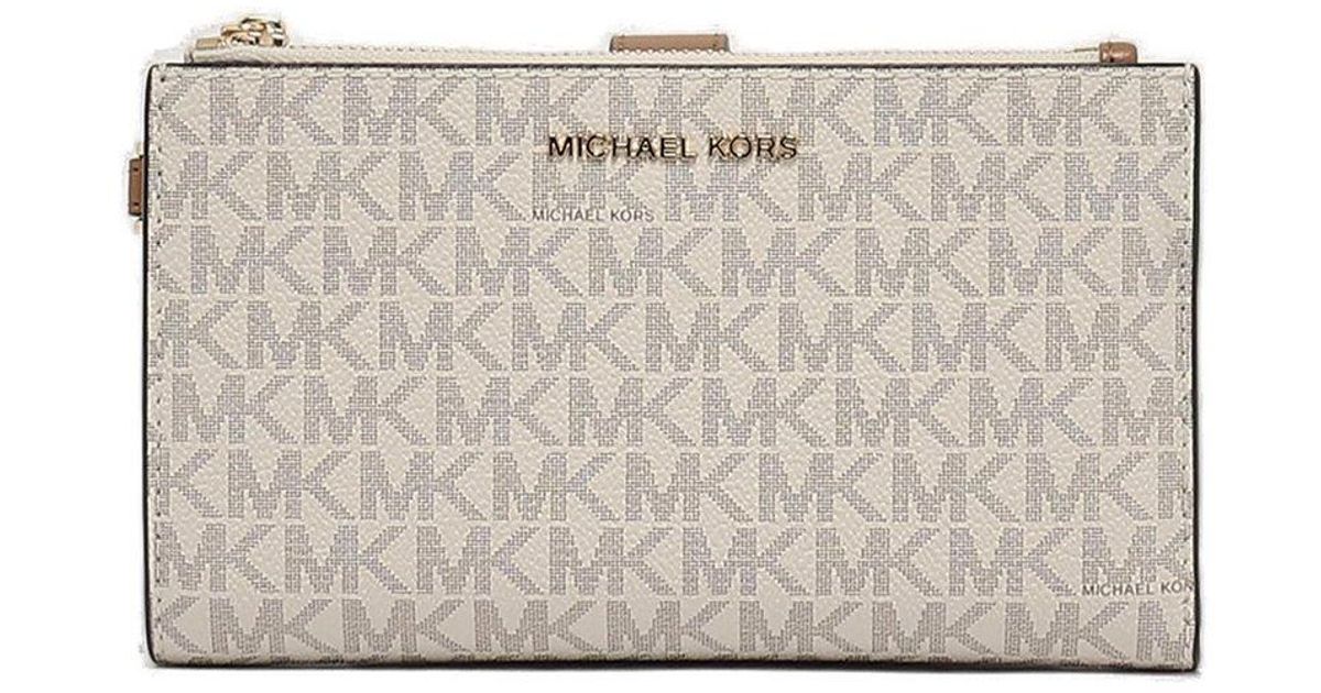 MICHAEL Michael Kors Jet Set Logo Smartphone Wallet in Gray | Lyst