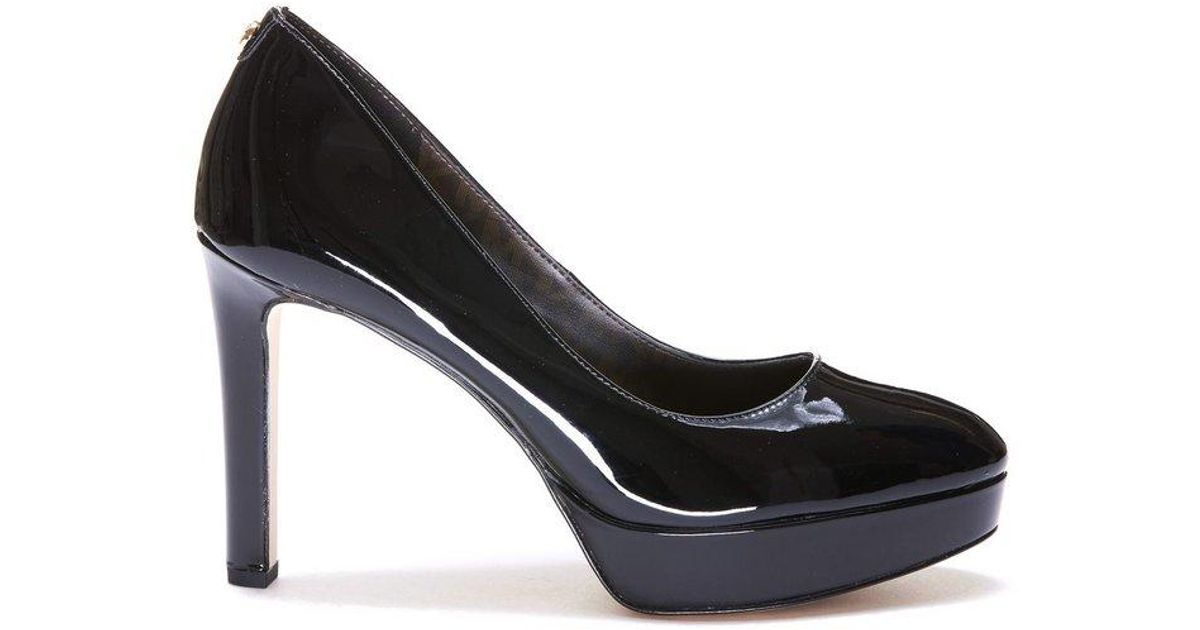michael kors platform pumps