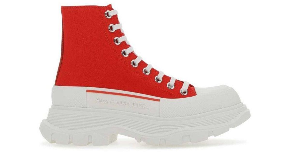 Alexander McQueen Leather Tread Slick Boots in Red | Lyst Canada