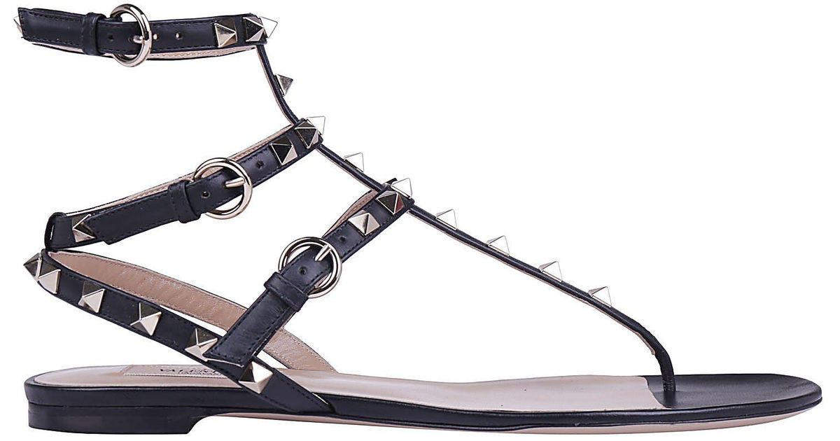 valentino garavani rockstud leather thong sandals