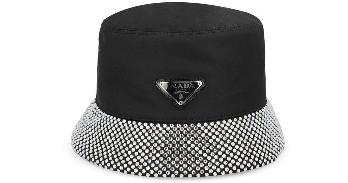 Prada Synthetic Logo Plaque Embellished Bucket Hat in Black Lyst