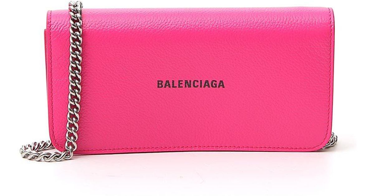 Balenciaga Logo Chain Wallet in Pink | Lyst