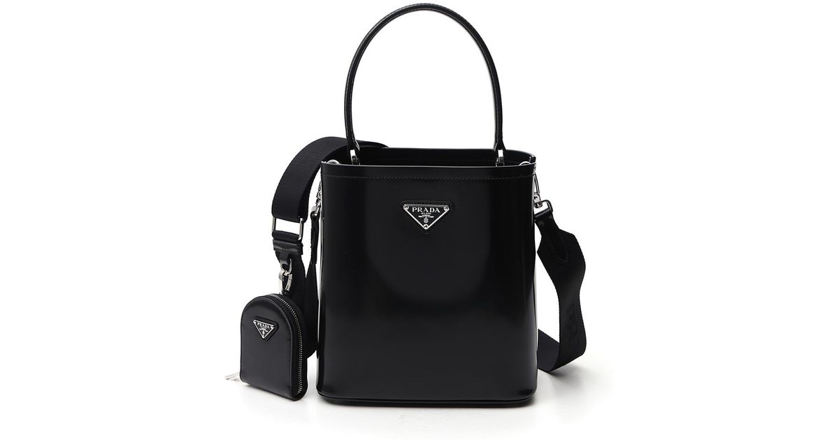 Prada panier store