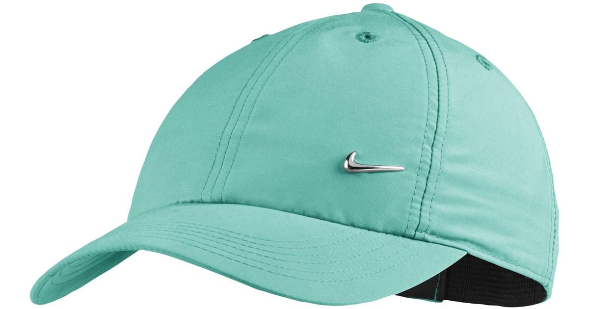 Nike Cotton Metal Swoosh Cap in Mint 