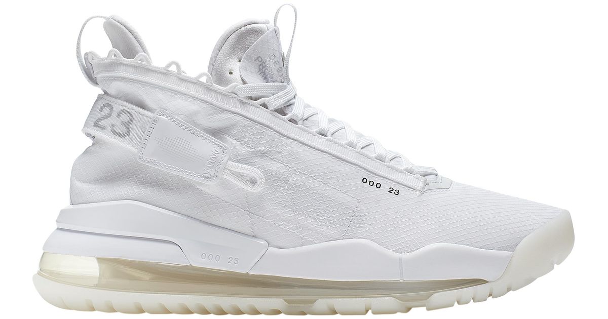 nike proto max 720 white