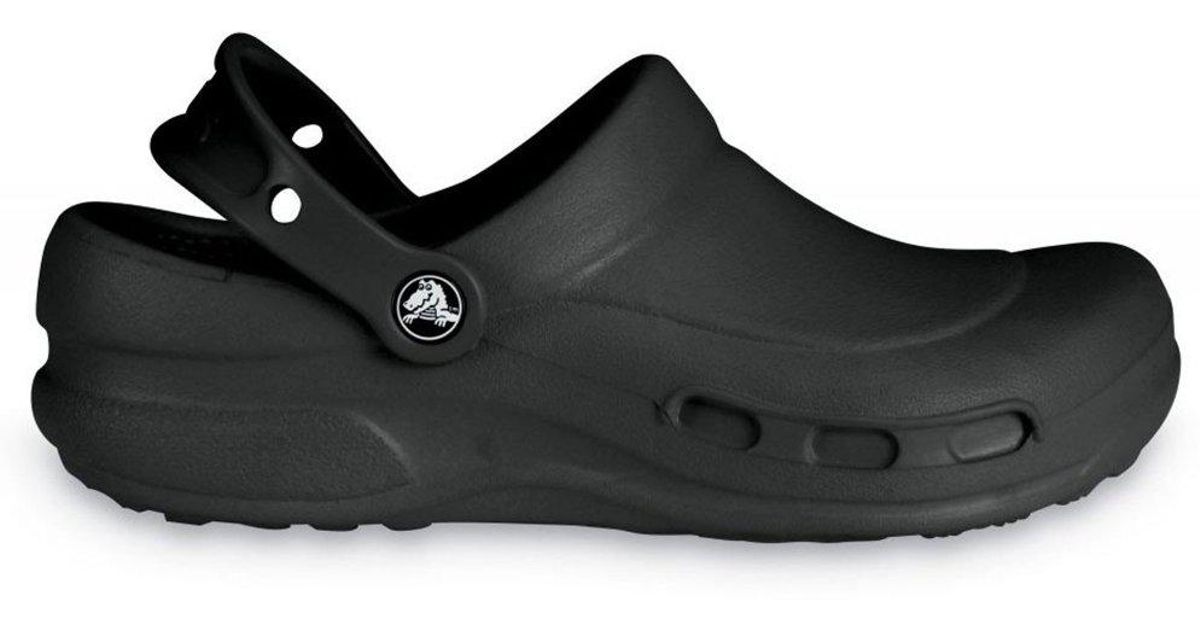 mens closed toe crocs
