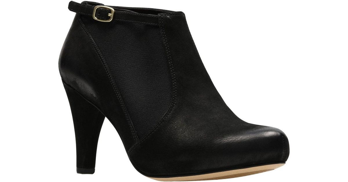 clarks dalia pearl platform shoe boot