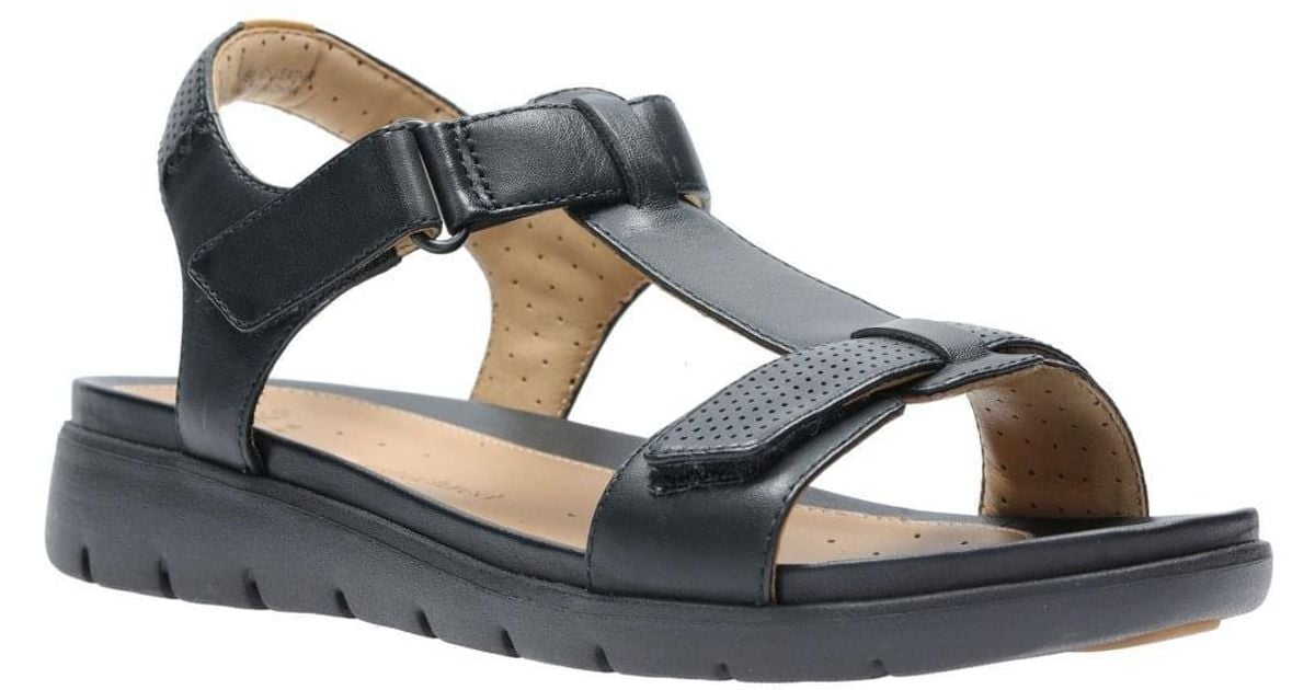 Clarks Un Haywood Womens Wide-fit Sandals in Black | Lyst Australia