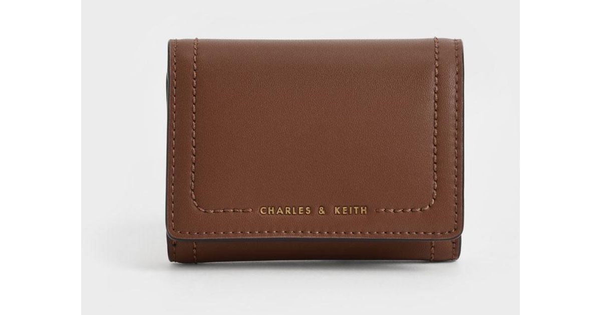 Charles & Keith Sonnet Snap-button Small Wallet in Brown