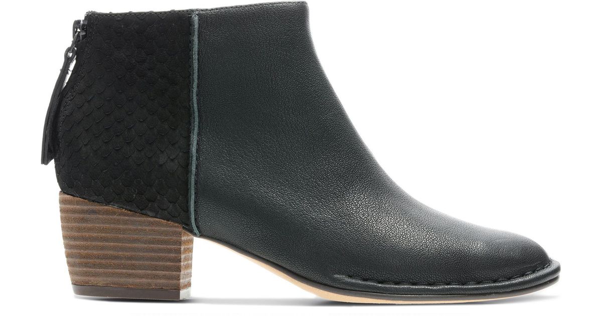 clarks spiced ruby ankle boot