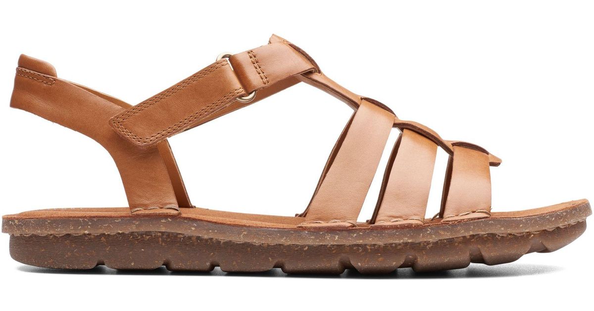 clarks blake jewel tan