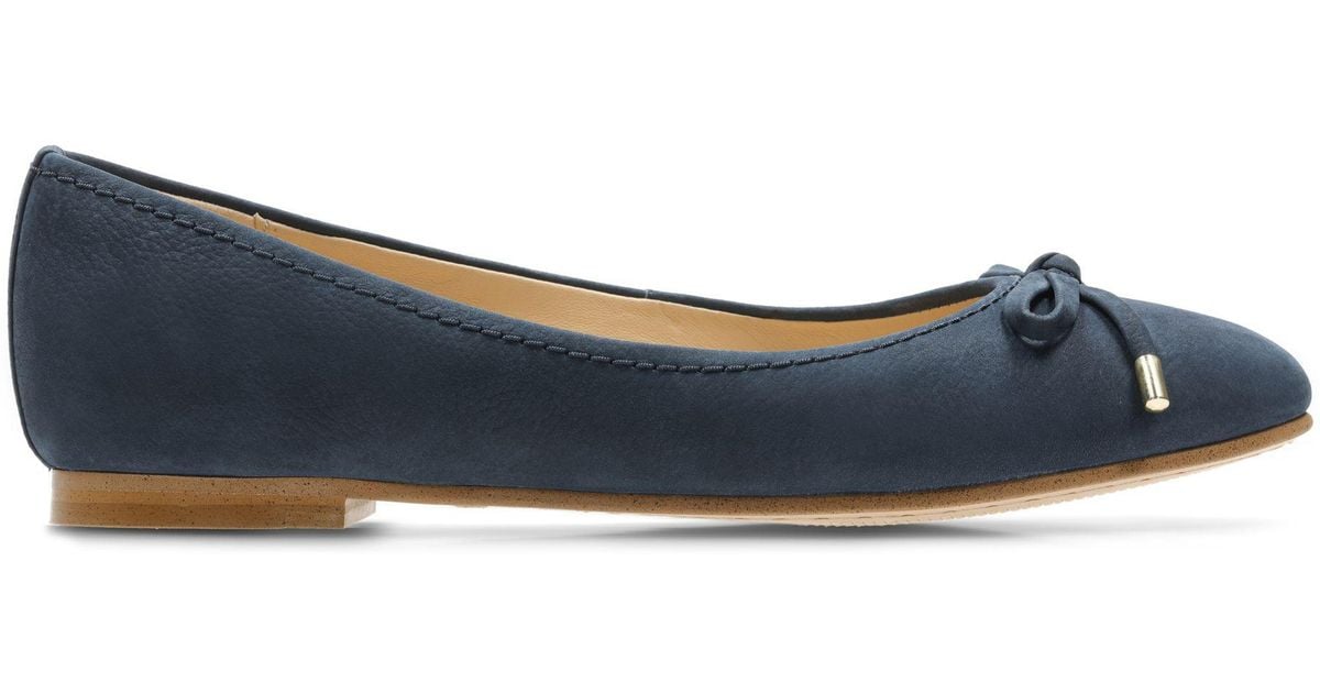 Clarks Leather Grace Lily in Navy 