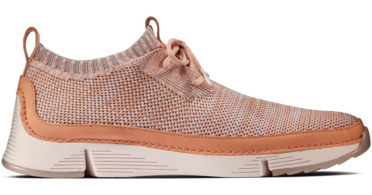 tri native clarks