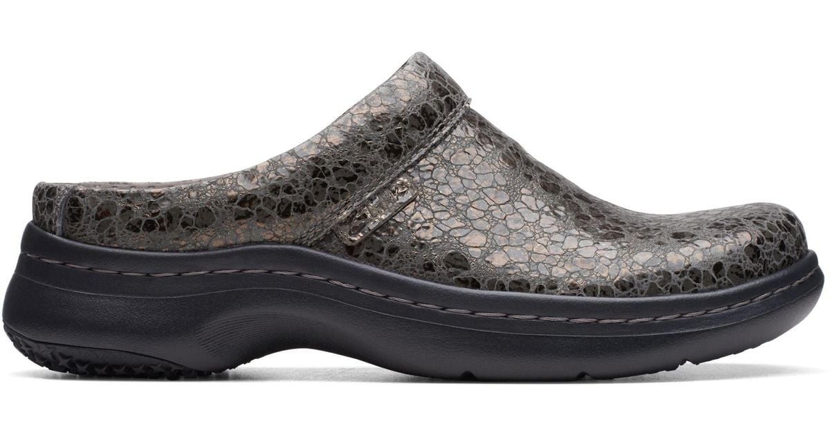clarks sillian clog