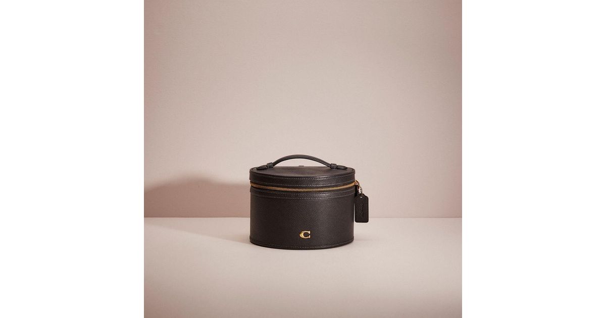 Coach vanity case bag hotsell