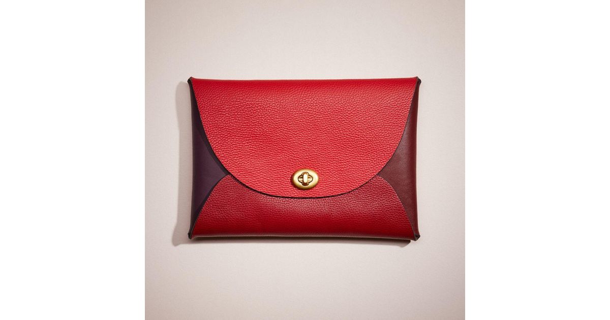 Coach large online pouch