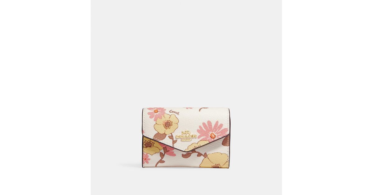Coach Outlet Flap Card Case With Floral Cluster Print in Pink | Lyst