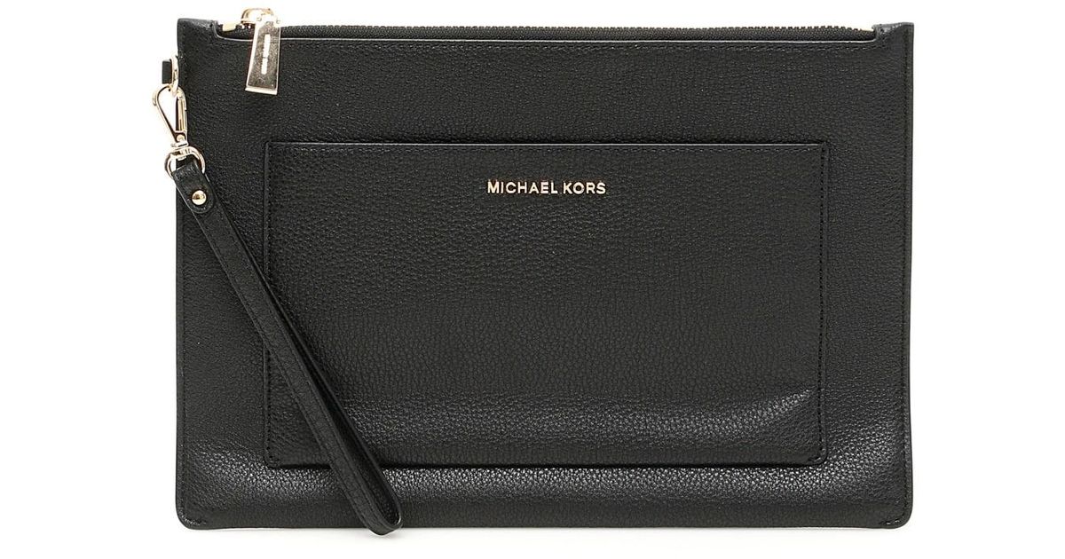 MICHAEL Michael Kors Pouch With Pocket in Black - Lyst